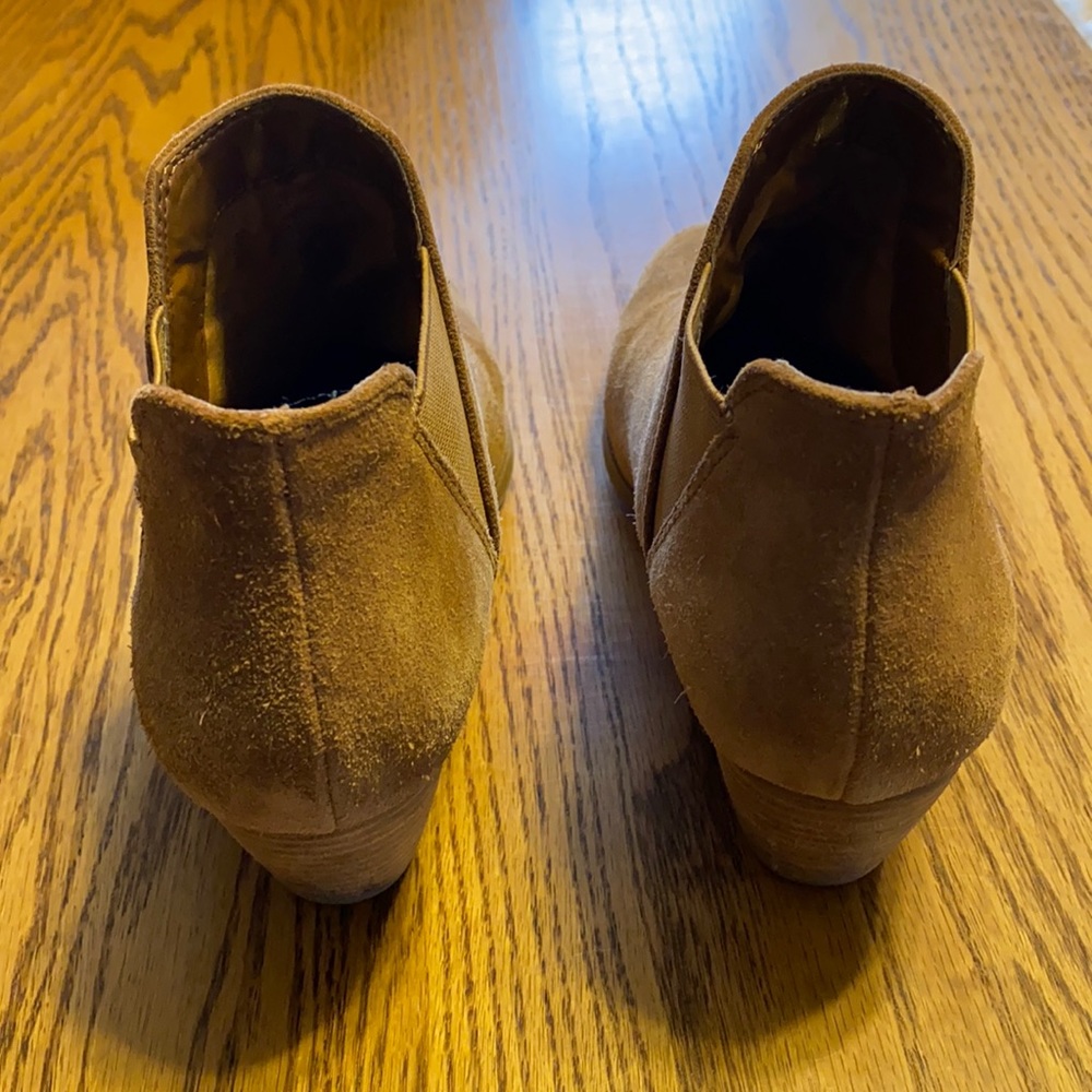 EUC Guess Booties - Picture 3 of 6
